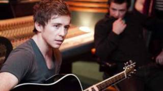 Miniatura del video "McFly radio:ACTIVE acoustic medley"