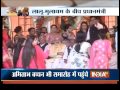 Janata Parivar Wedding: Rivals PM Modi, Lalu and Mulayam Come Together at Saifai - India TV