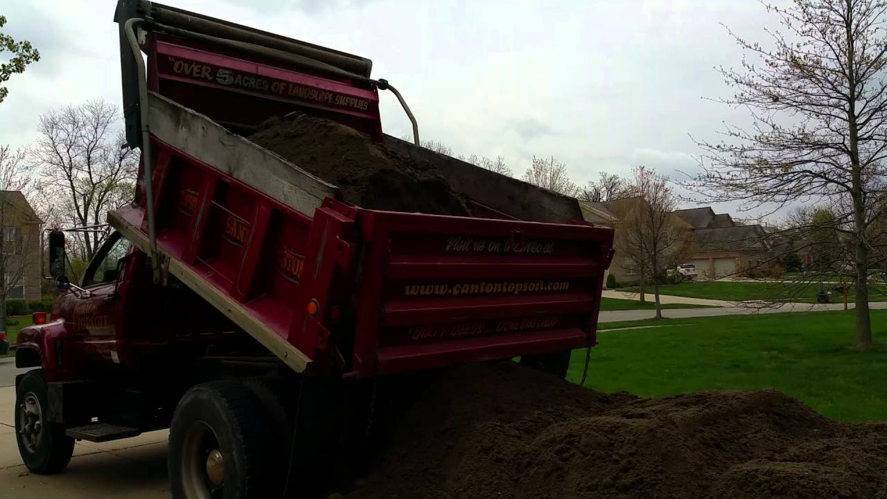 24-yards-of-topsoil-four-6-yard-loads-youtube