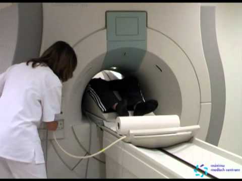 Video: Degeneratieve Bevindingen In MRI Van De Lumbale Wervelkolom: Een Betrouwbaarheidsonderzoek Tussen De Beoordelaars Waarbij Drie Beoordelaars Betrokken Waren