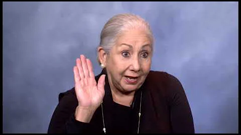 Juliet Garcia Villareal (1020) - Voces Oral Histor...