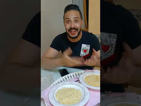 احنا بنتنا عليها أكل تاكل صوابعك وراه بنتهم