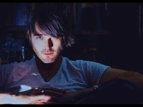 在 YouTube 上觀看「RSR145 - Derek Olds - Pop Production Tips In Logic, Ableton, And Melodyne」