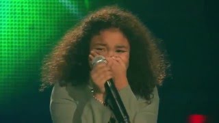 When This Girl Sings on Voice Kids 2015 EVERYONE CRIES - Unbelievable