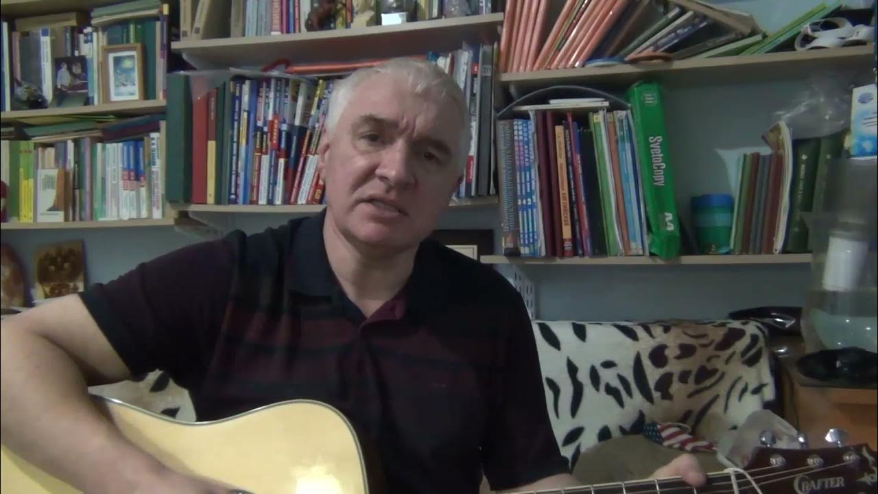 В первые минуты бог создал институты. На какой лень что создал бог. В первые минуты бог создал институты. Сотворение человека из праха земного. Бог создал людей разными а полковник кольт.