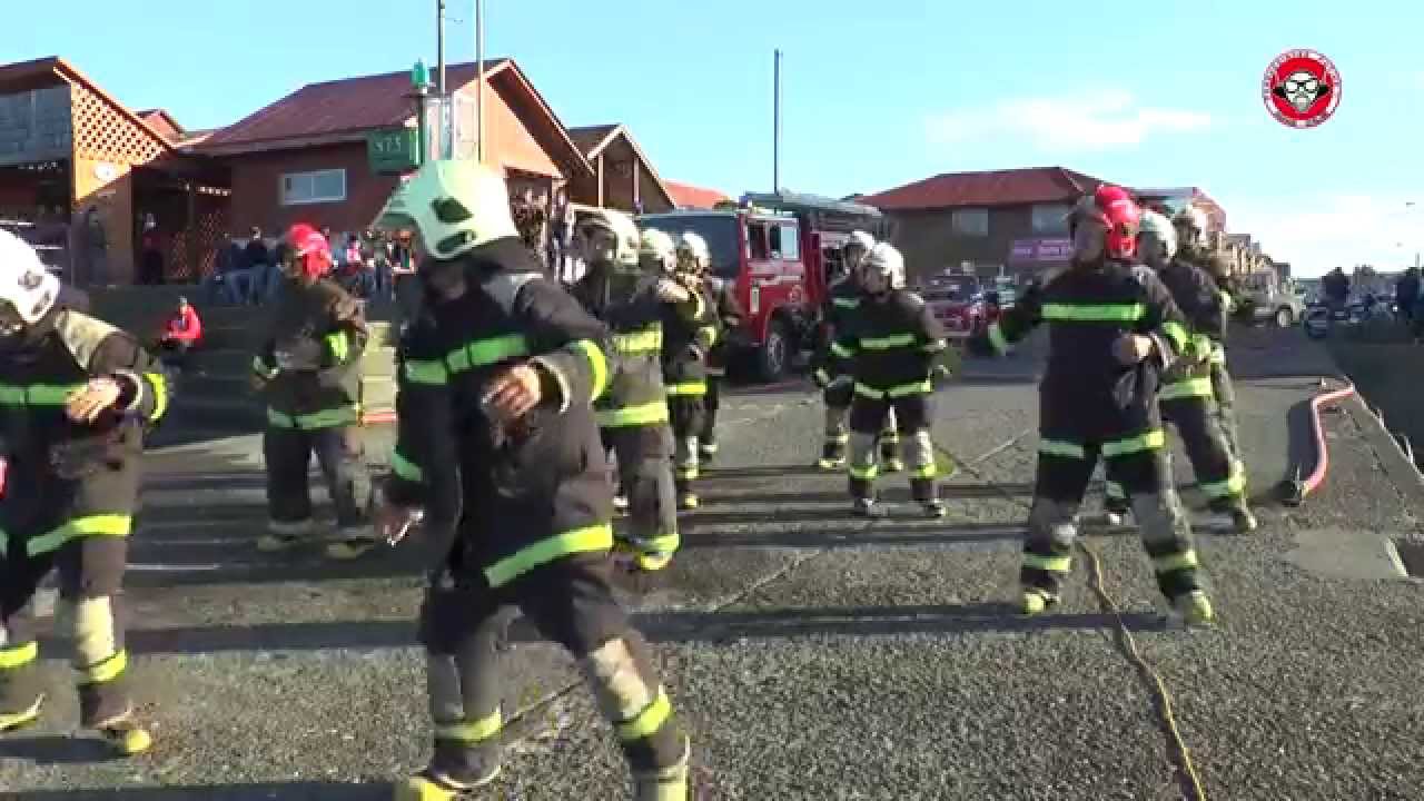 VIDEO DE LA PRIMERA COMPAÑIA DE BOMBEROS DE ACHAO - YouTube