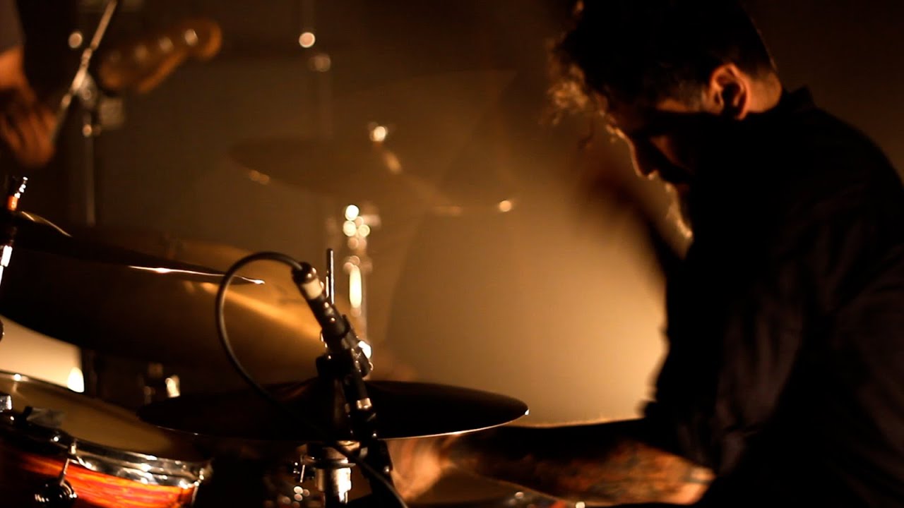 Dekades: Falling Up (Antiquiet Sessions)