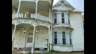 The Haunted Chestnut House (Circa 1800s)