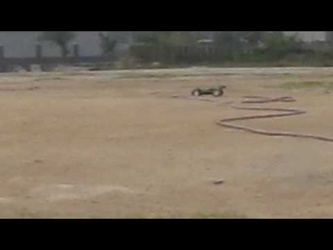 Tamiya Nitrage 5.2 Nitro Truggy Bashing