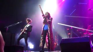 Video thumbnail of "M83 - Go! (feat. Mai Lan) – Live in Oakland"