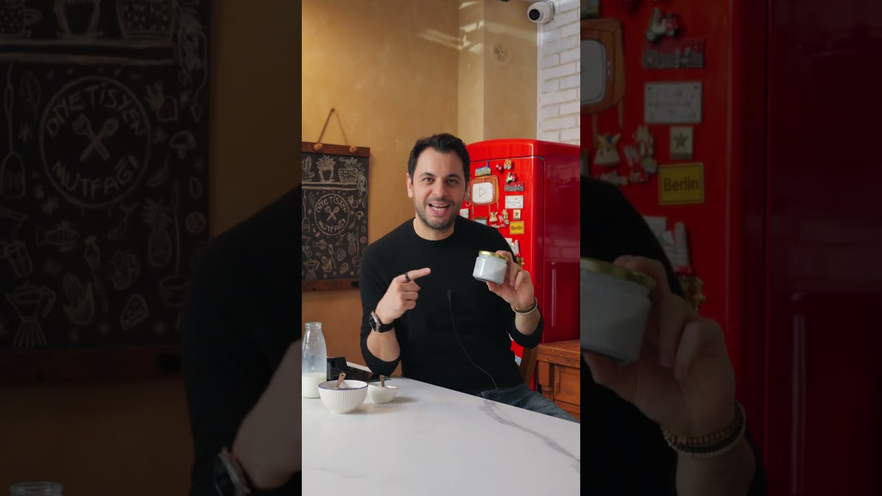 MEVSİMİN EN GÜZEL MEYVESİ İLE HARİKA BİR TATLI!  #diyet #kiloverme #pratiktarifler #tarif #recipe