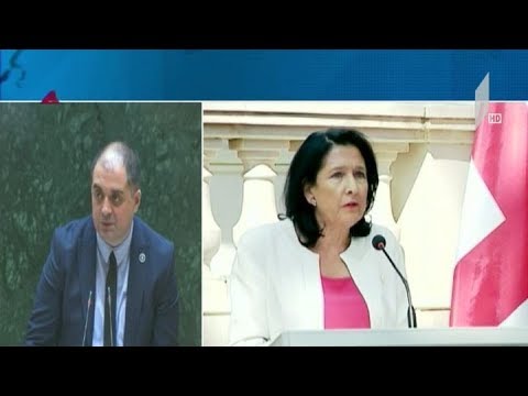 პრეზიდენტმა ჯანდაცვის სფეროს წარმომადგენლები დააჯილდოვა