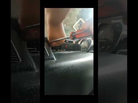 DIY bB cluster bulb replacement #car #automobile #repairing #restoration #scion #toyota #diy
