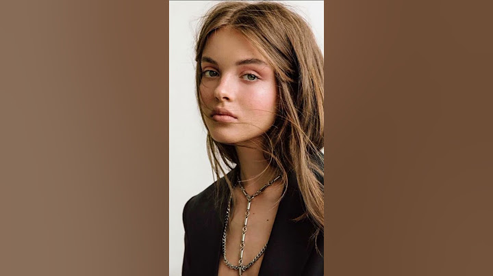Beautiful Anna Zak