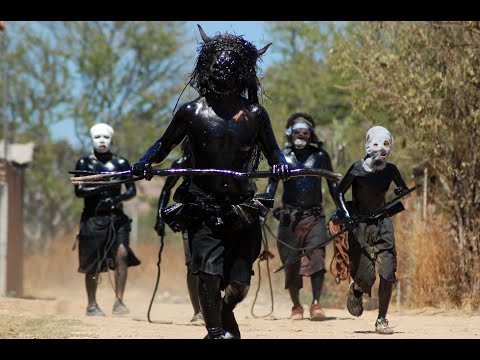 Vídeo: 17 Retratos Del Carnaval En San Martín Tijacete, Oaxaca, México