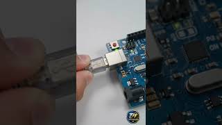 Arduino Uno Explained in 10 Seconds | What is Arduino? 🔥