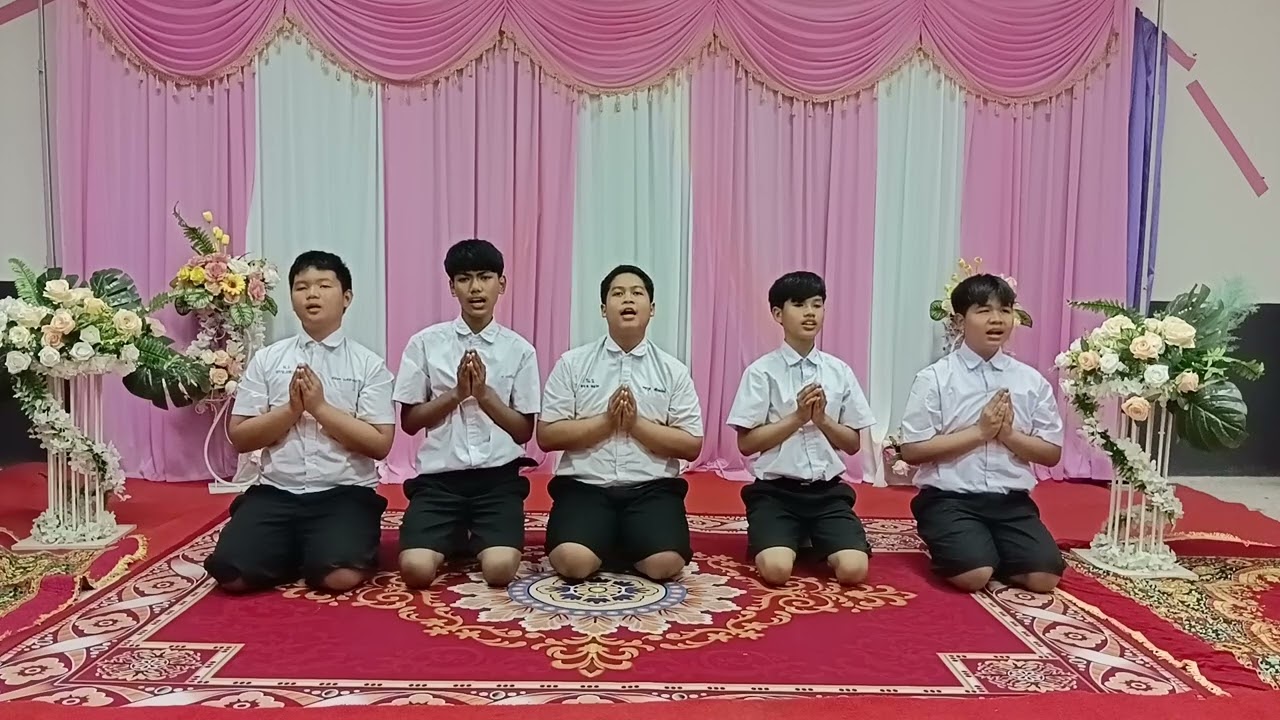 สวดมนต์หมู่ฯทีมชาย โรงเรียนนาทรายวิทยา องค์การบริหารส่วนจังหวัดอุดรธานี ๒