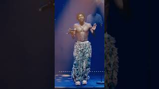 Omah lay performance holy ghost fire in UK 2023 performance🔥🔥🔥