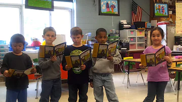 Reader's Theatre Hickory Dickory Dock Group 5