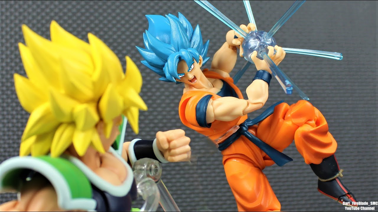 SH Figuarts SSGSS Son Goku Dragon Ball Super Stop Motion Review - YouTube