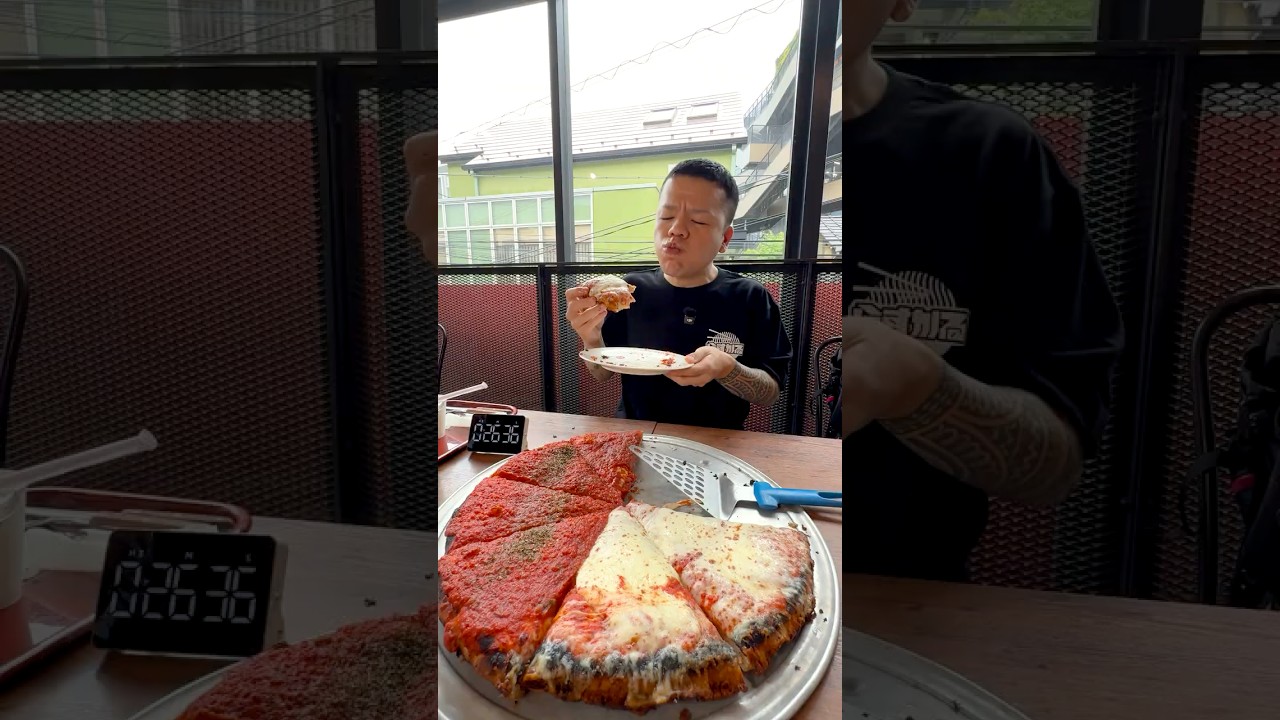 カロリー過多!超背徳的1ホールピザ爆食い #大食い #mukbang #japan