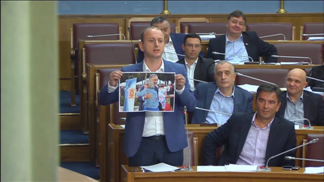 ИН4С:  Кнежевић 