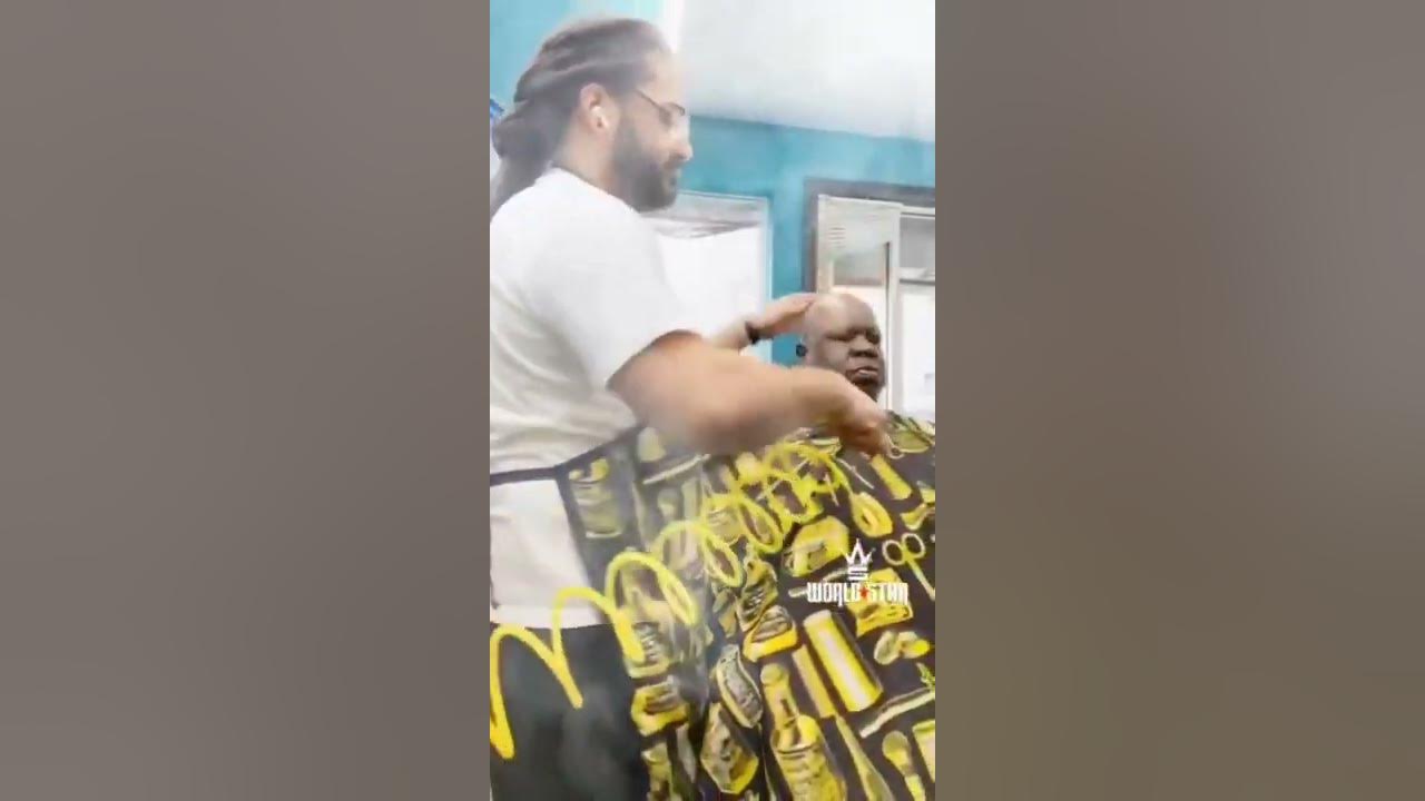 Man Gets Blow Job Barbers Youtube 