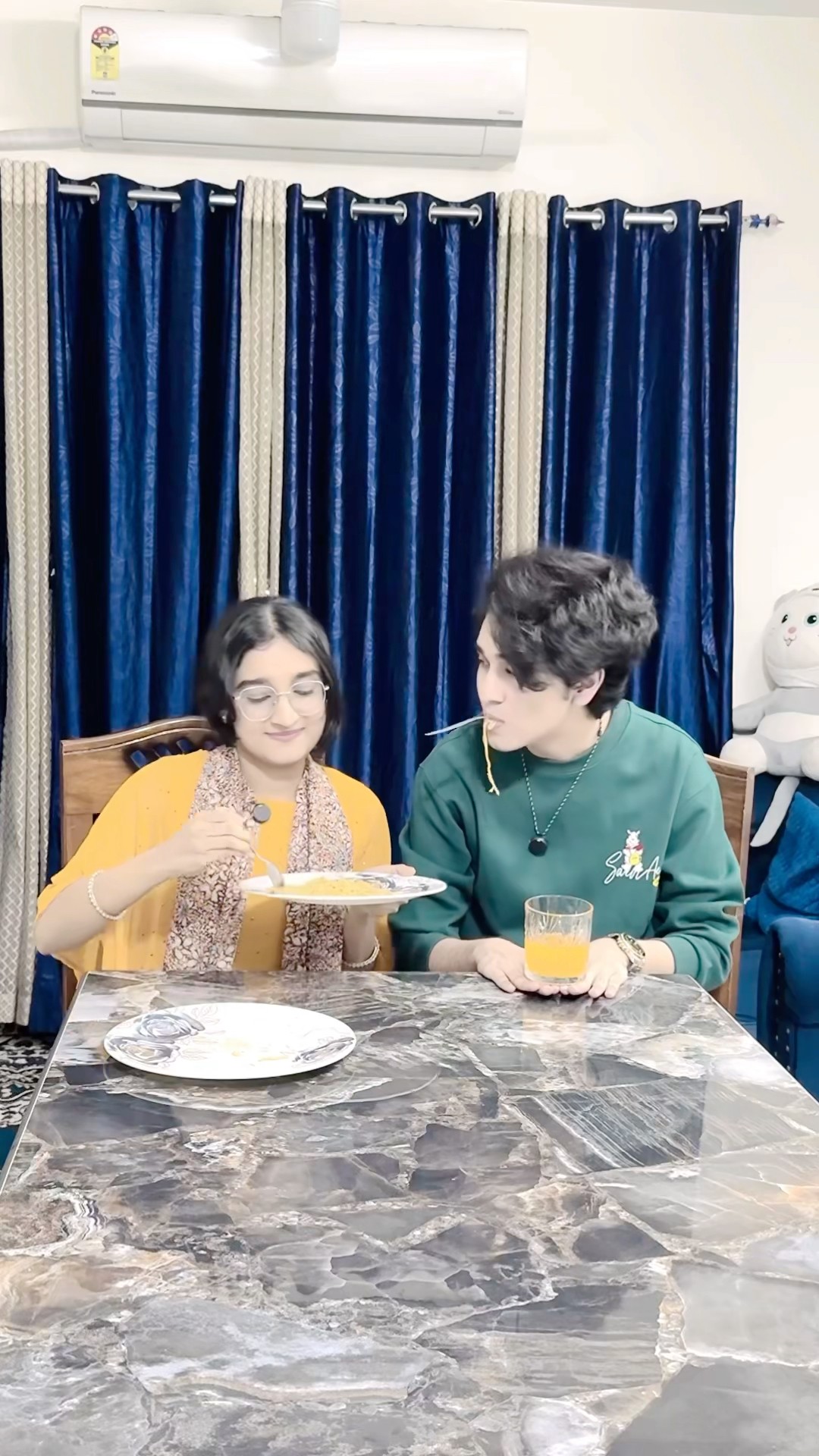 Yeh Trick Se Paise Toh Nahi Mile…Maggie Gayi??? #zidaanshahidaly #brothersister #shorts
