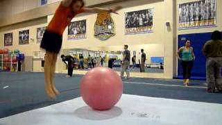 Excercise ball front flip screenshot 4