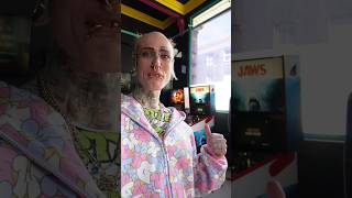 Jaws 50th anniversary edition pinball at the Vault arcade 😮🤩🤯 #pinball #arcadegame #cornwall