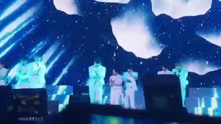 Wanna One Therefore Last Concert Day 1 'Flowerbomb 1 minute'