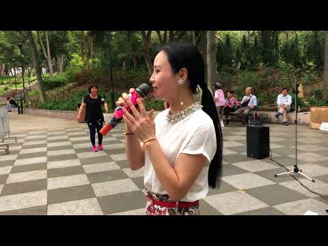 2018年4月29日  屯门公园表演  旺角菜街艺人singing  罗拉 烟花三月