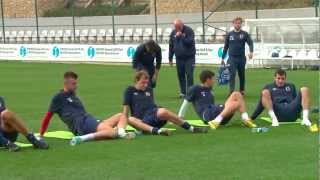 3_XECF2o2ZI Video Image