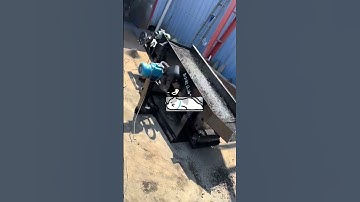 Test run of the vibration screening machine before leaving the factory