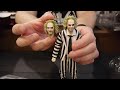 Mezco's One:12 Collective Beetlejuice figure is amazing... but the Loose Head Ruins It