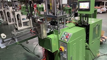 Auto close end zipper injection machine