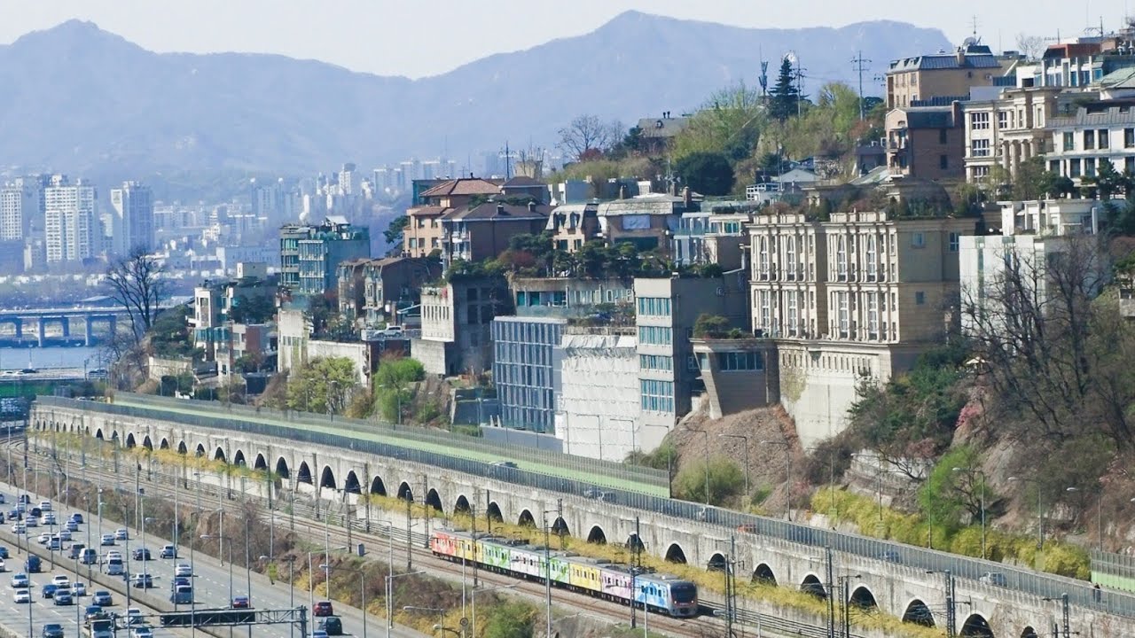 Un village. Un Village Сеул. Hannam dong un Village Hill. Ханнам-донге, Сеул. Un Village Сеул апартаменты.