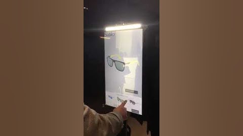 FittingBox OWIZ + Interactive Mirror - OPTI Munich 2015 - Safilo Booth