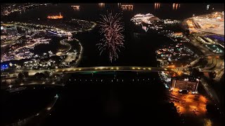 Avatar 36 shot firework (reverse lit)