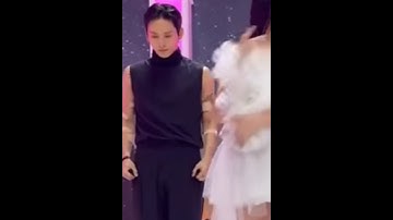 Did u notice this #blackpinkcomeback #jisoo #flowers #jisoosolo #jisooflower #shortsvideo #mistakes