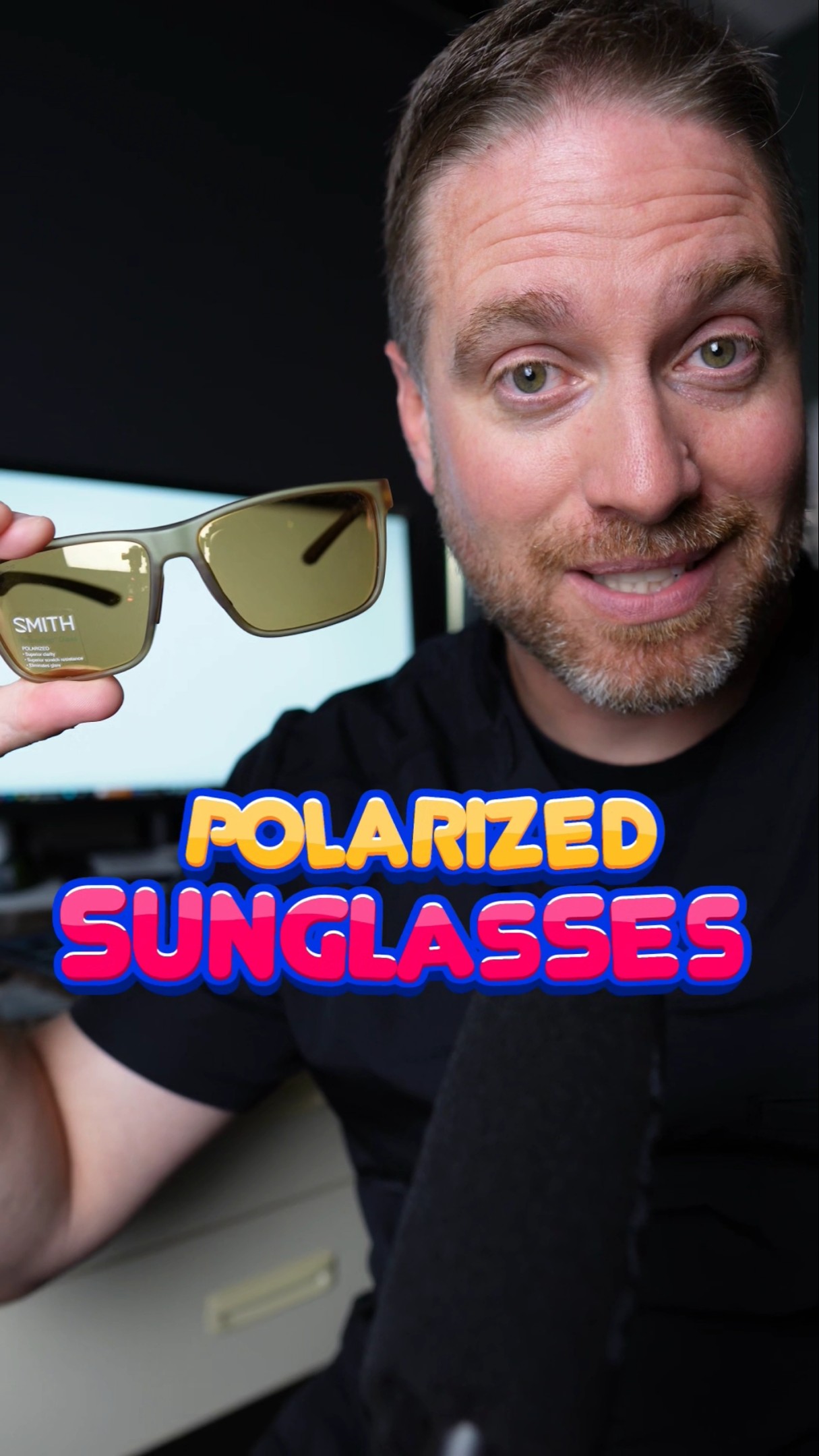 Are Your Glasses Polarized? How To Check - YouTube