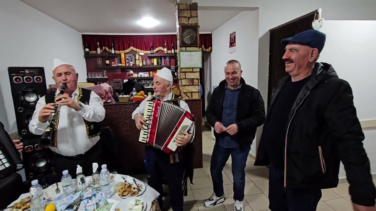 vasil ziu mihal gjoka  peco kola lili gjini