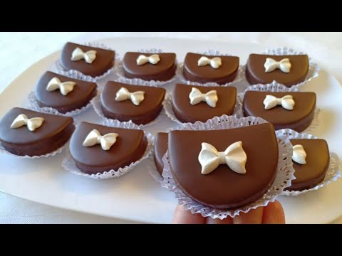 حلوة البيمو و العسل بالكريمة حلوة تذوب فالفم و بنينة جدا جدا جدا جدا جدا جدا