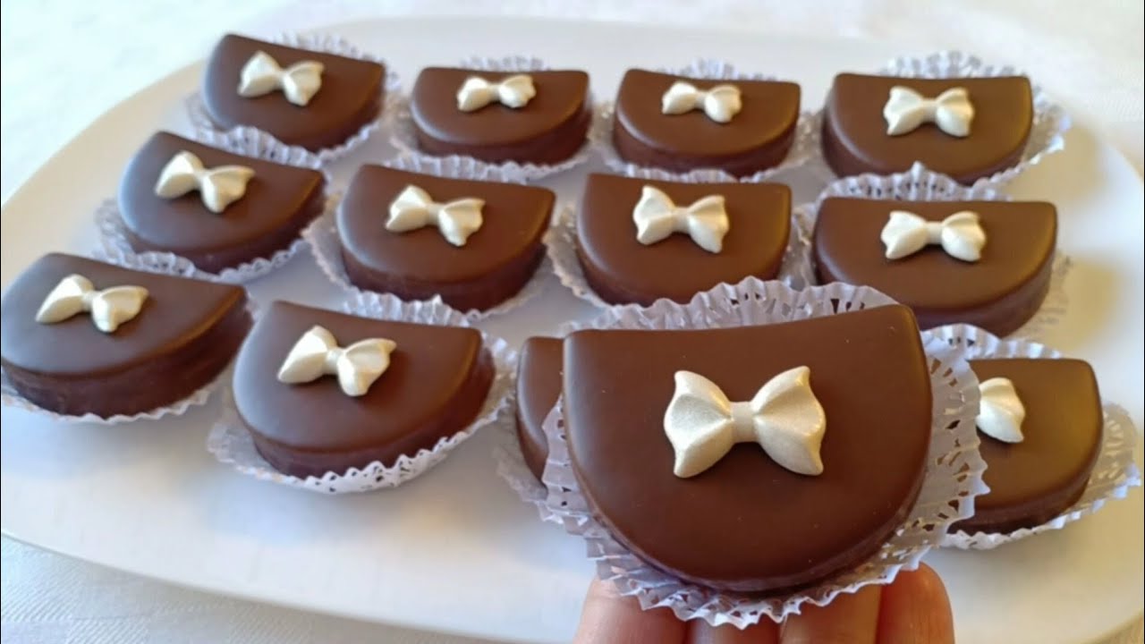 حلوة البيمو و العسل بالكريمة... حلوة تذوب فالفم و بنينة  جدا جدا جدا جدا جدا جدا