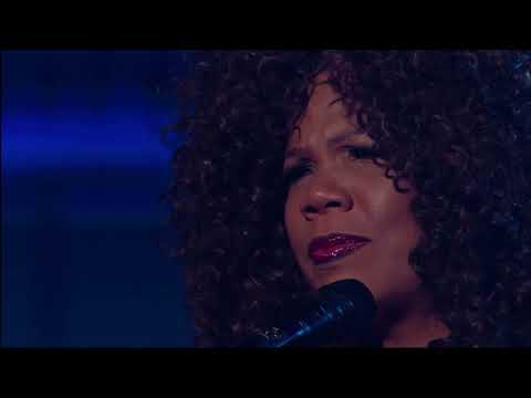 Oh Lord (Live Performance) by Lynda Randle