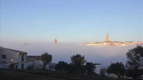 Jerez de los Caballeros ,Niebla matinal.Fotograf...  de Basilio Rubio