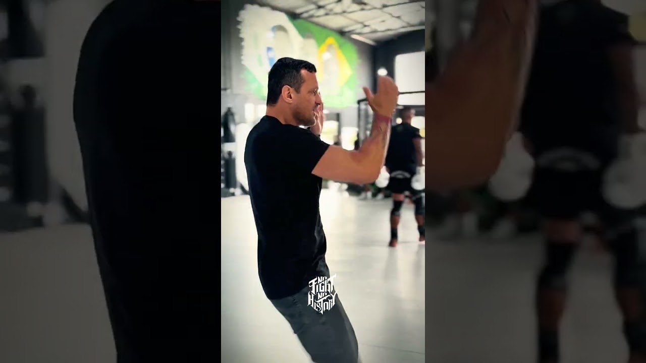 Mais dia no CT dos Gorilas  - Sem Luta Sem História 