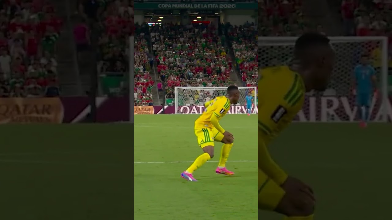 A goal that will go down in South Africa history, courtesy of Thapelo Maseko πΏπ¦