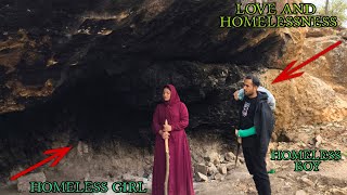 Love and Homelessness. Young people who do not abandon their love in homelessness.😱