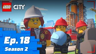 LEGO CITY | Season 2 Episode 18: Ride Along Kid 👨‍🚒